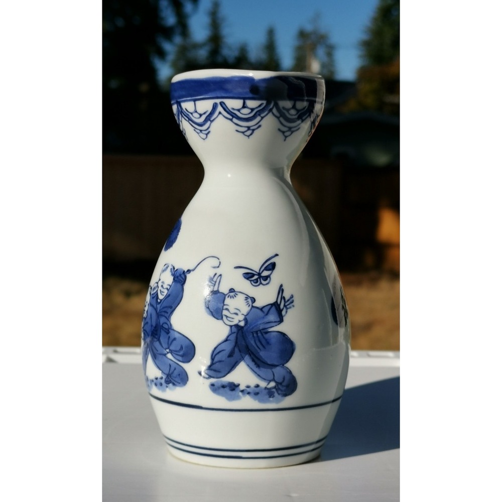 Imperial Imports Japan Sake Tea Blue White Porcelain Butterflies Height 6.5"in